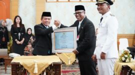 Gubernur Jambi Al Haris Hadiri Sertijab Bupati Sarolangun. (dok. Kominfo Prov. Jambi)