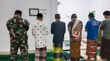 Memakmurkan Masjid, Personel Koramil 1426-01/Polut Safari Shalat Subuh Berjamaah
