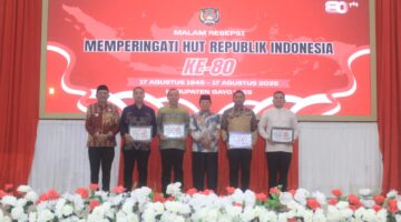 Kapolres Gayo Lues dan Pejabat Polres Terima Apresiasi pada Malam HUT RI ke-80