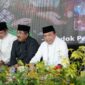 Gubernur Al Haris didampingi Kanwil Kemenag Jambi Mahbub Daryanto dan Bupati Tanjab Barat KH. Anwar Sadat dalam peringatan Maulid Nabi Muhammad SAW di Pondok Pesantren Kumpeh Daaru At-Tauhid