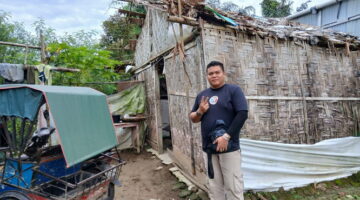 Miris!, Ibu Mariasih Guru Honorer di Tanjung Morawa Tempati Rumah Nyaris Ambruk