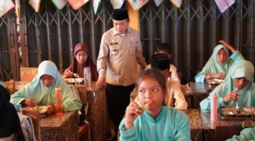 Al Haris Meninjau Pelaksanaan Makan Bergizi Gratis (MBG) di Kabupaten Merangin
