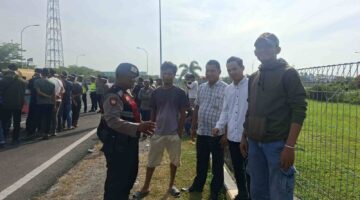 Polsek Medang Deras Gencar Sambang dan “Cooling System”, Ajak Masyarakat Jaga Kamtibmas dan Waspada Kejahatan Jalanan   