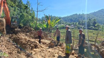 Akses Vital Warga Pulih, Jalan Penghubung Kute Reje–Soyo Kembali Dapat Dilalui Berkat Sinergi Polsek Terangun, Pemerintah Desa, dan Masyarakat