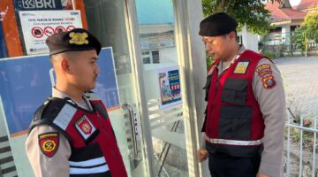 Sat Samapta Polres Langkat Gelar Patroli Blue Light dan Sosialiasi Call Center 110
