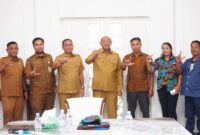 Dokumentasi Foto Kegiatan Audensi May Day  Bupati Langkat H Syah Afandin Bersama Serikat Buruh 