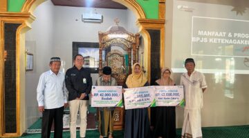 Serahkan Santunan Jaminan Kematian Kepada Ahli Waris, Ketua RW Apresiasi BPJS Ketenagakerjaan Cabang Bantaeng