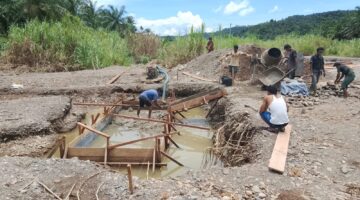 Kodim 0212/TS Bersama Masyarakat Mulai Bangun Jembatan Gantung di Ulu Sosa