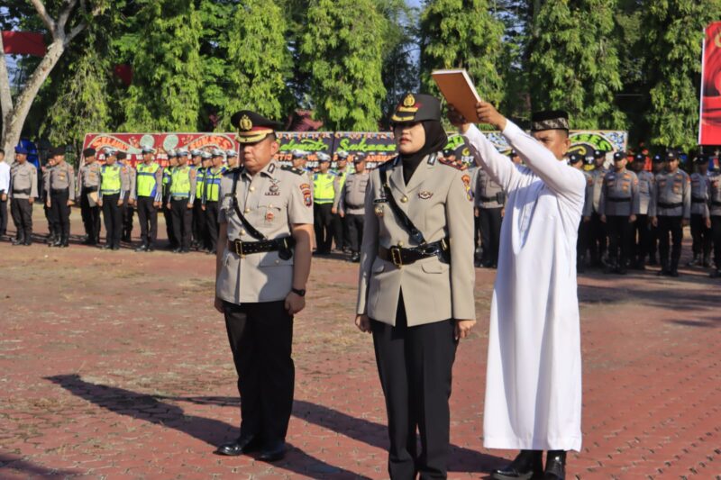 Dokumentasi Foto Sertijab Wakapolres Langkat dari Kompol Husnul ke Kompol Vivin di  Lapangan Janunaraga Mapolres Langkat Rabu (22/4/2026)