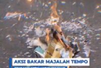 Dokumentasi Foto Protes Pemberitaan Surya Paloh Ormas Kombat Membakar Majalah Tempo di Balai Kota Depan Kantor Pos Medan Kamis (16/4/2026)