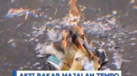 Dokumentasi Foto Protes Pemberitaan Surya Paloh Ormas Kombat Membakar Majalah Tempo di Balai Kota Depan Kantor Pos Medan Kamis (16/4/2026)