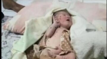 Diduga hasil hubungan gelap Warga perumahan adiayasa solear digegerkan penemuan bayi perempuan mungil.