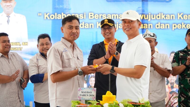 Dokumentasi May Day 2026 Sekda Kabupaten Langkat H.Amril Bersama Perwakilan Buruh di Alun - alun Tengku Amir Hamzah 
