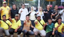 Dokumentasi Foto Kegiatan Pembukaan Turnamen Bola Voli PT Arih Wampu Ersada  di Desa Sematar