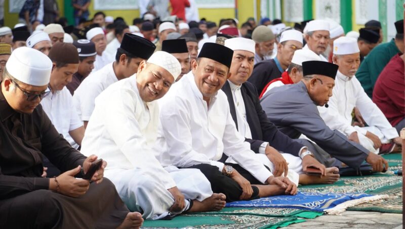 Dokumentasi Foto Kegiatan Bupati Langkat di Pangkalan Brandan Sholat Idul Adha 1447 H