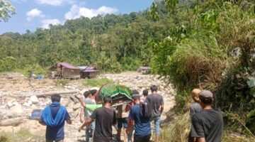Warga Kritis Meninggal Saat Ditandu ke RS, Buruknya Akses Jalan di Gayo Lues Kembali Makan Korban