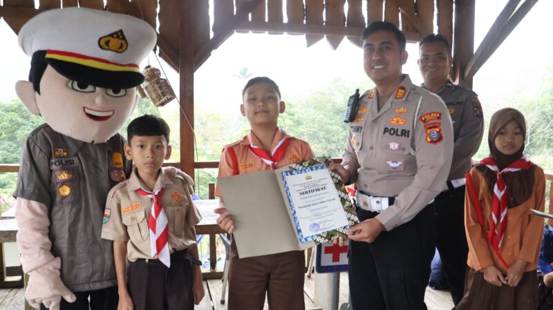 Dokumentasi Foto Kegiatan Satlantas Polres Langkat Kawal SD IT Al-AFityah 
