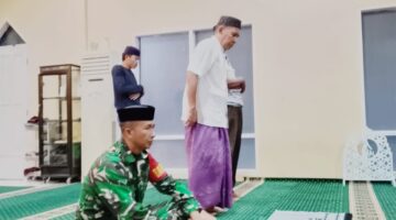 Babinsa Pallantikang Laksanakan Sholat Subuh Berjamaah, Pererat Silaturahmi dengan Warga