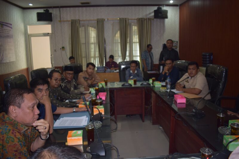 Dokumentasi Foto RDP Komisi II Bersama Dinas Tenaga Kerja Provinsi Sumut dan SPPG Sei Siur