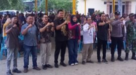 Dokumentasi Foto Kegiatan Sosialisasi Obat dan Makanan Anggota DPR RI Delia Pratiwi Bersama Tokoh Pemuda Langkat di Dusun Ampera Desa Karang Rejo Kecamatan Stabat Kamis (7/5/2026)