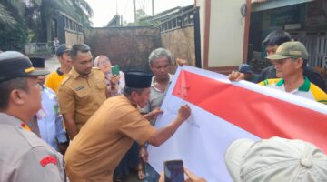 Dokumentasi Foto Kegiatan Orasi Jalan Rusak di Desa Kwala Air Hitam