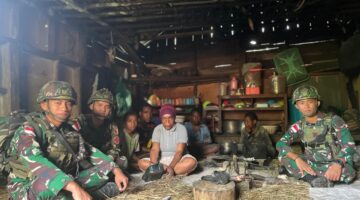 Peduli Kesehatan Warga Papua, Satgas Yonif 521/DY Gelar Pengecekan Kesehatan Gratis Secara Rutin di Distrik Kelila