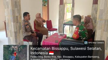 Babinsa Bonto Rita Perkuat Sinergi Bersama Pemerintah Kelurahan Melalui Komsos Bahas Kamtibmas dan Ketahanan Pangan