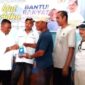 Dokumentasi Foto Kegiatan Qurban PAN Langkat Ketua Indra Bakti Memberikan Paket Daging kepada Masyarakat Terdampak Banjir 
