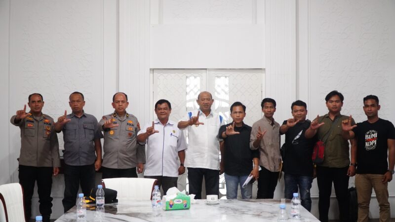 Dokumentasi Foto H.Syah Afandin Bersama Dinas Pertanian Kabupaten Langkat dan Unsur Tokoh Pemuda 