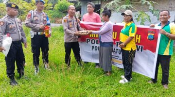 Polsek Talawi Gelar “Minggu Kasih” – Berikan Bantuan Sembako Kepada Kaum Dhuafa di Desa Panjang