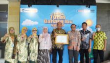 Dokumentasi Foto Kegiatan Penghargaan Bupati Langkat H.Syah Afandin di Depok dari Kemendikdaksmen 