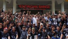 Dokumentasi Foto Kegiatan May Day Tahun 2026 di Kabupaten Langkat Berbagai Elemen Adakan Orasi Buruh Internasional di Kantor Bupati Langkat Jumat (1/5/2026)