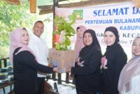 Dokumentasi Foto Kegiatan Ketua PKK Kabupaten Langkat Bersama DWP di Eko Wisata Tangkahan