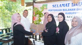 Dokumentasi Foto Kegiatan Ketua PKK Kabupaten Langkat Bersama DWP di Eko Wisata Tangkahan 