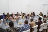 Dokumentasi Foto Kegiatan Bupati Langkat H Syah Afandin di Rumah Dinas Bupati Langkat Bersama OPD