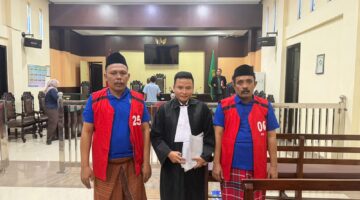 KUASA HUKUM SAHUDRI DAN SULHAN PERTANYAKAN KEBERADAAN BARANG BUKTI ASLI DALAM SIDANG SABU 3 KILOGRAM DI PN SAMPANG