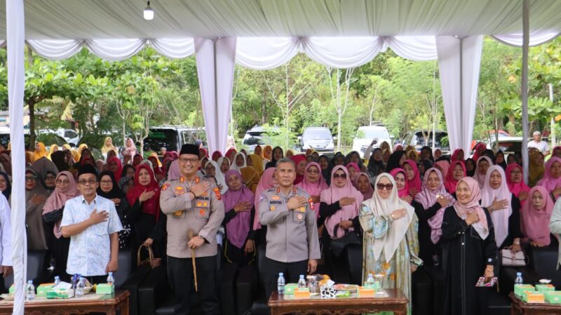 Dokumentasi Foto Istimewa: Kegiatan Kakorbinmas Polri Bersama Kapolres Langkat 