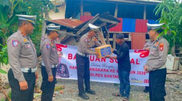 Bentuk Kepedulian dan Pengabdian Kepada Masyarakat, Satlantas Polres Bantaeng Salurkan Bantuan Sosial