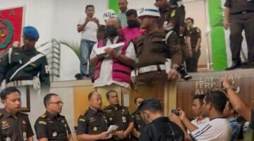 Kajari Aceh Tenggara Gelar Konferensi Pers Kasus Jembatan Silayar, Dua Tersangka Ditahan dan Kerugian Negara Miliaran Rupiah Diungkap