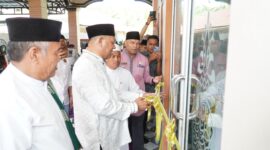 Dokumentasi Foto Kegiatan Bupati Langkat H.Syah Afandin di Kecamatan Gebang Meresmikan Masjid 