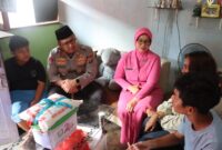 Dokumentasi Foto Istimewa Kegiatan Kapolres Langkat AKBP David Prasojo Sambangi Kediaman Keluarga Anggota Polri yang Telah Meninggal Dunia 