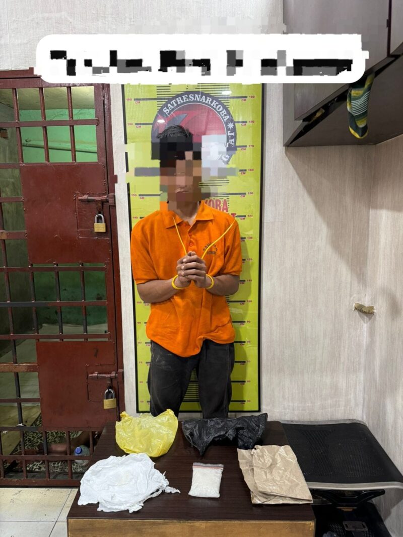 Dokumentasi Foto Kegiatan Satuan Narkoba Polres Langkat Menangkap Terduga Pengedar Sabu