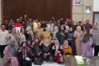Dokumentasi Foto Kegiatan Plt Bupati Langkat Tiorita Surbakti Bersama Masyarakat Korban Banjir