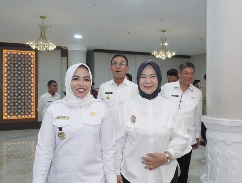 Dokumentasi Foto Kegiatan Plt Bupati Langkat Tiorita Surbakti di Aula Gubernur Sumut 