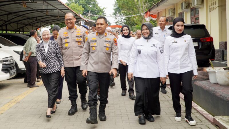 Dokumentasi Foto Kegiatan PltBupati Langkat Tiorita Surbakti Bersama Polres Langkat Pisah Sambut