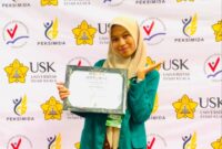 Foto : Nuri Mahera juara 3 lomba Menyanyi Pop Putri