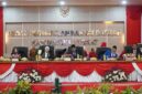 Dokumentasi Foto Kegiatan Plt Bupati Langkat Tiorita Surbakti di Paripurna DPRD Kabupaten Langkat 
