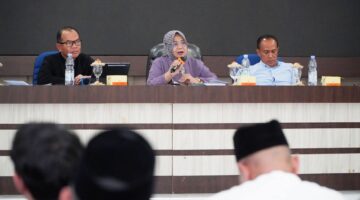Dokumentasi Foto Kegiatan Bupati Langkat Tiorita Surbakti di Program Penurunan Kemiskinan dan Pengangguran Kabupaten Langkat 