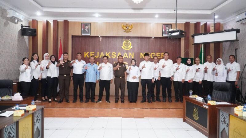 Dokumentasi Foto Kegiatan Plt Bupati Langkat Tiorita Surbakti di Kejaksaan Negeri Stabat 