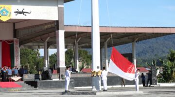 SUKARAMAI URUK: WAJAH GERBANG YANG KEHAUSAN